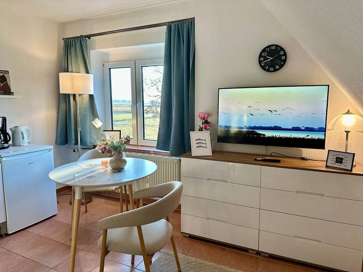 Ganze Wohnung, Ferienwohnung 5 – Studio und Meerblick in Strand Kleinhagen, Mönchgut
