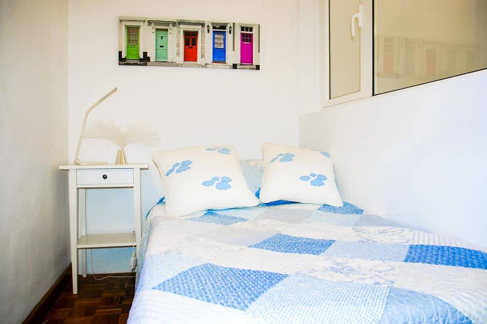 Estudio para 2 personas y 1 niño, wifi gratis, piscina climatizada comunitaria in Tahiche, Teguise