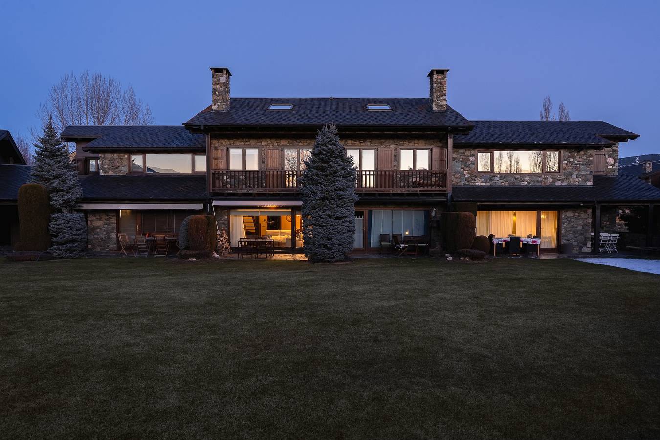 Ferienhaus "Casa Fontanals de Cerdanya" mit Bergblick, Wlan, Terrasse und Garten in Fontanals de Cerdanya, Katalanische Pyrenäen