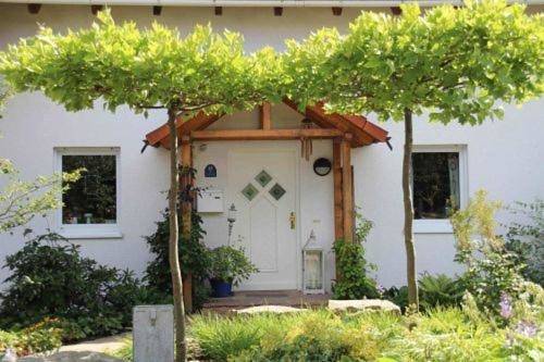 Ferienwohnung für 3 Personen, mit Terrasse und Garten sowie Ausblick in Kreischa - 2