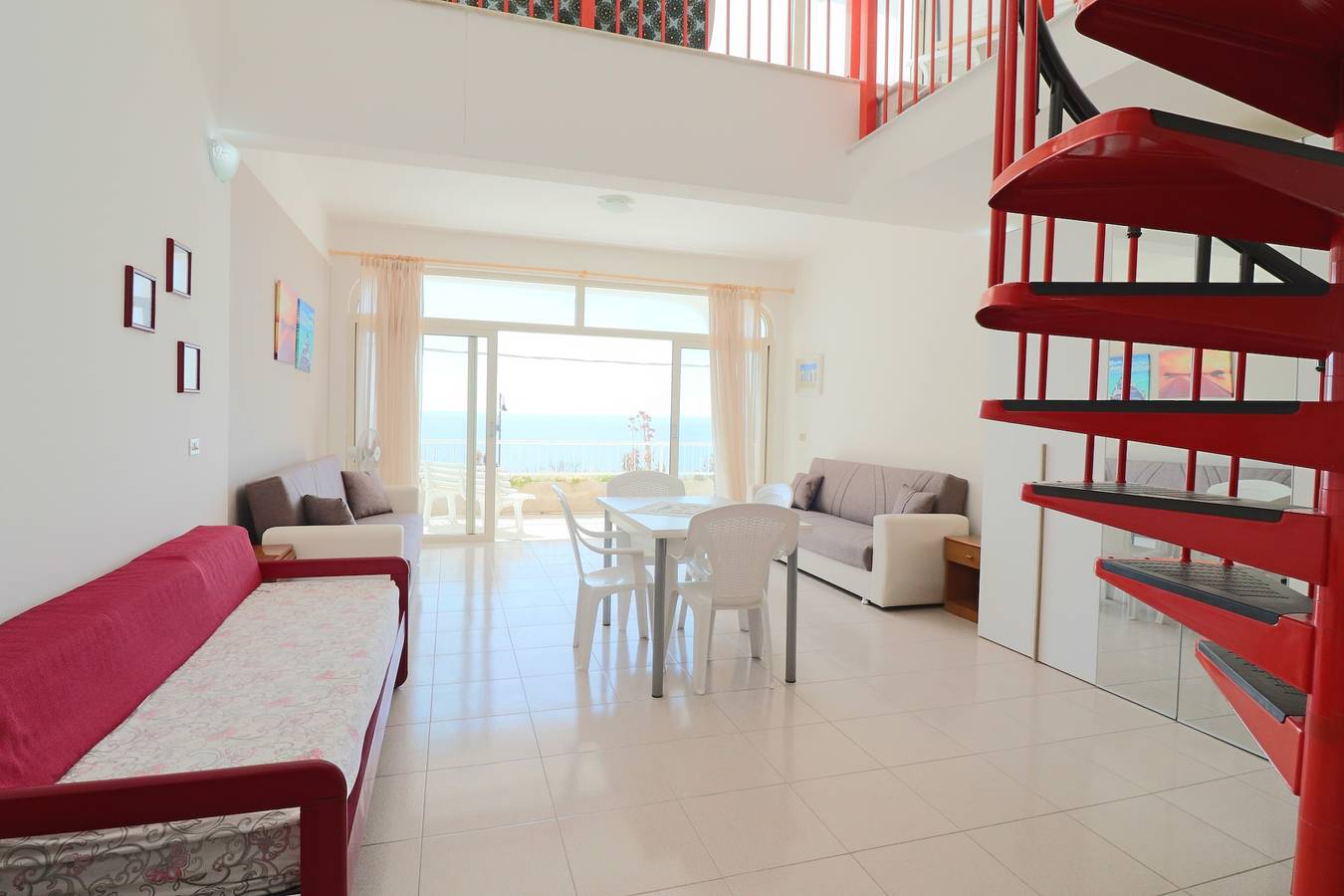 Casa Nisea a Santa Cesarea Terme con Vista Mare, Wi-Fi e Aria Condizionata in Santa Cesarea Terme, Salento