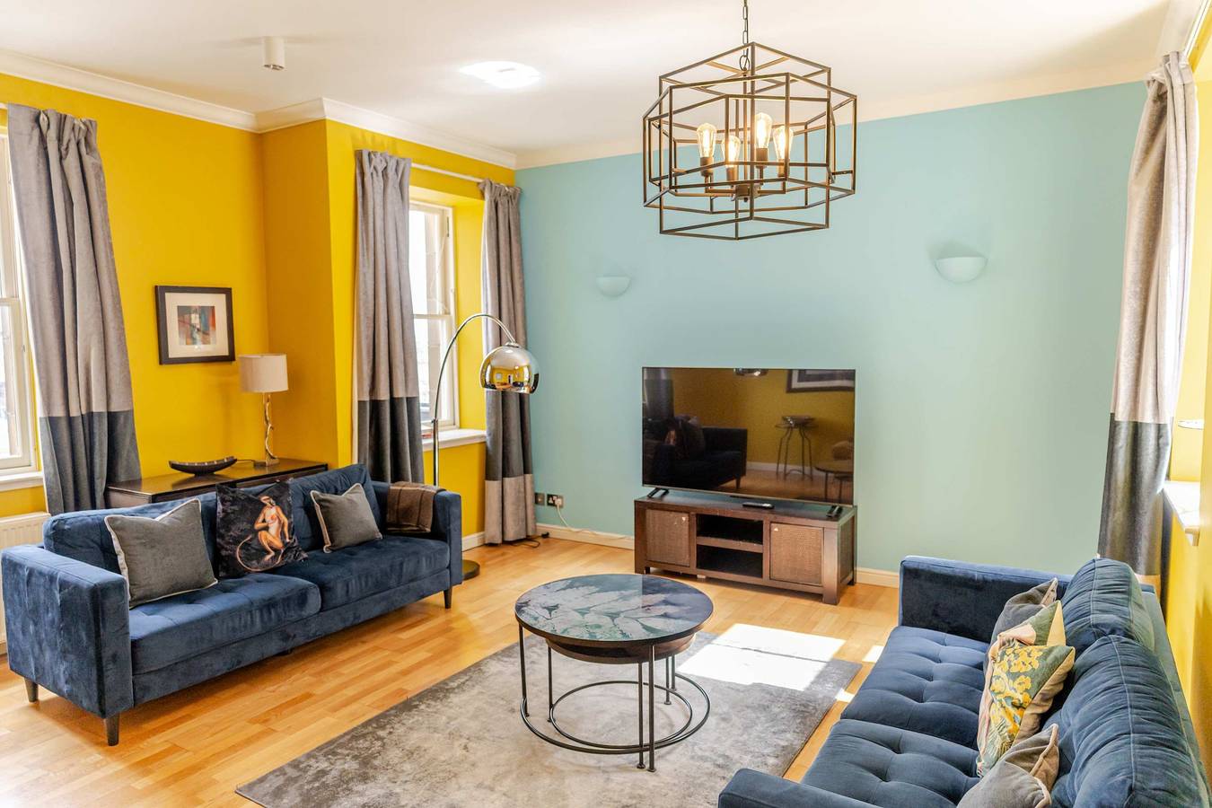 Appartamento intero, Magnificent Apartment Overlooking St Giles in Edimburgo, Lothian