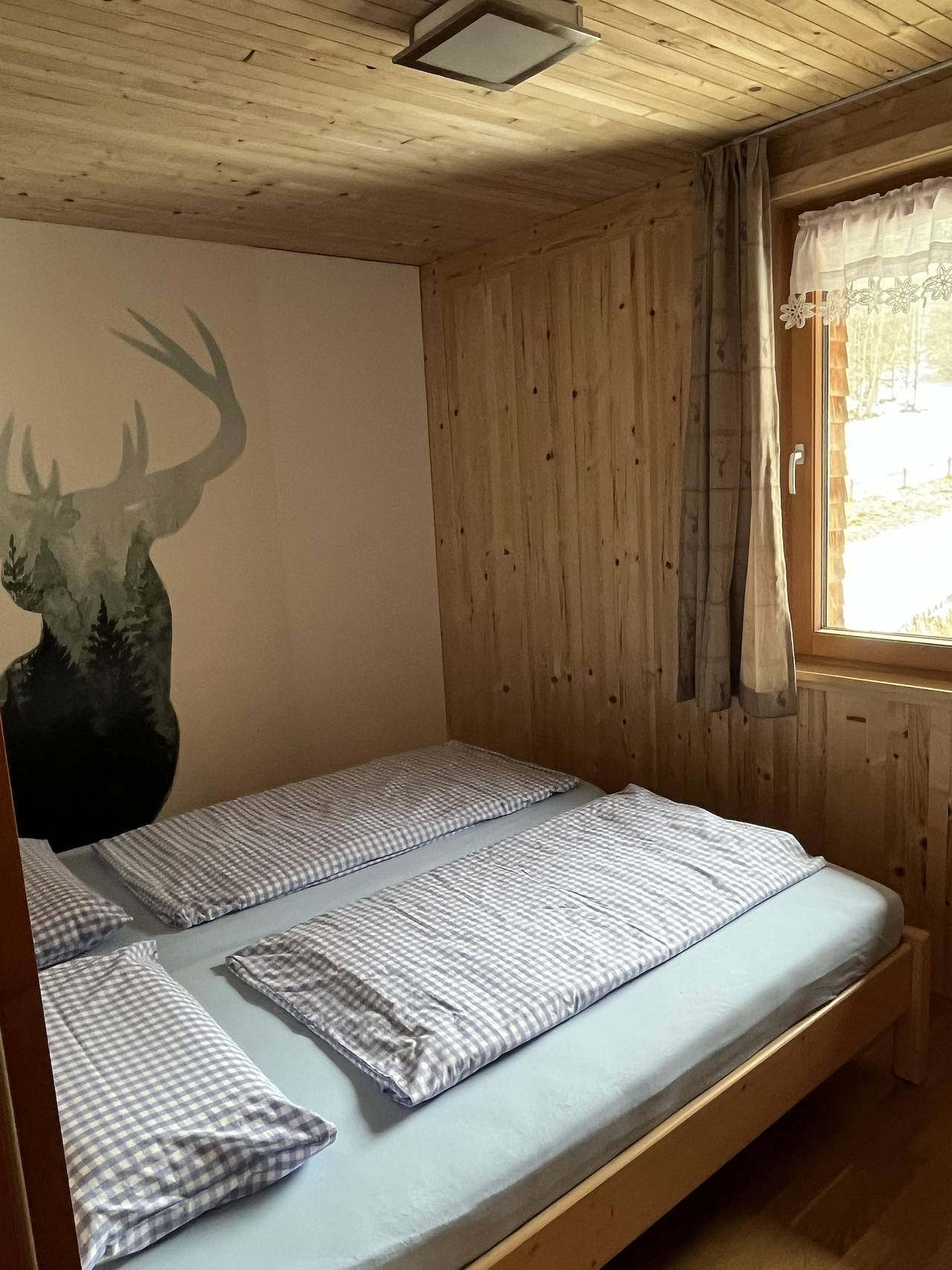 Ganze Ferienwohnung, Appartement/Fewo, Dusche und Badewanne, 2 Schlafrä in Hirschegg Kleinwalsertal, Mittelberg