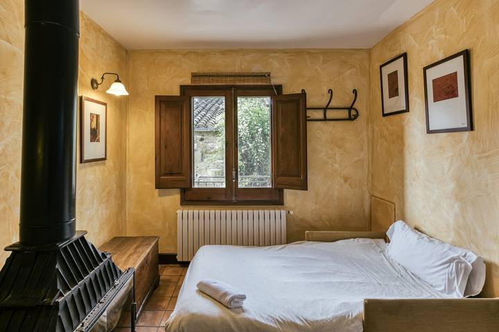 Ferienwohnung für 4 Personen, mit Garten und Kinderpool in Katalonien