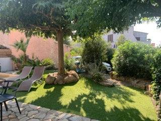 Gîte pour 8 personnes, avec piscine ainsi que jardin et balcon à Lecci - 4