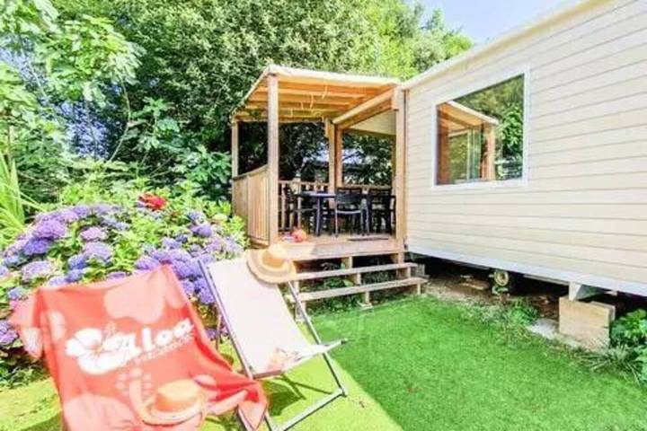 Camping pour 6 personnes à Hourtin