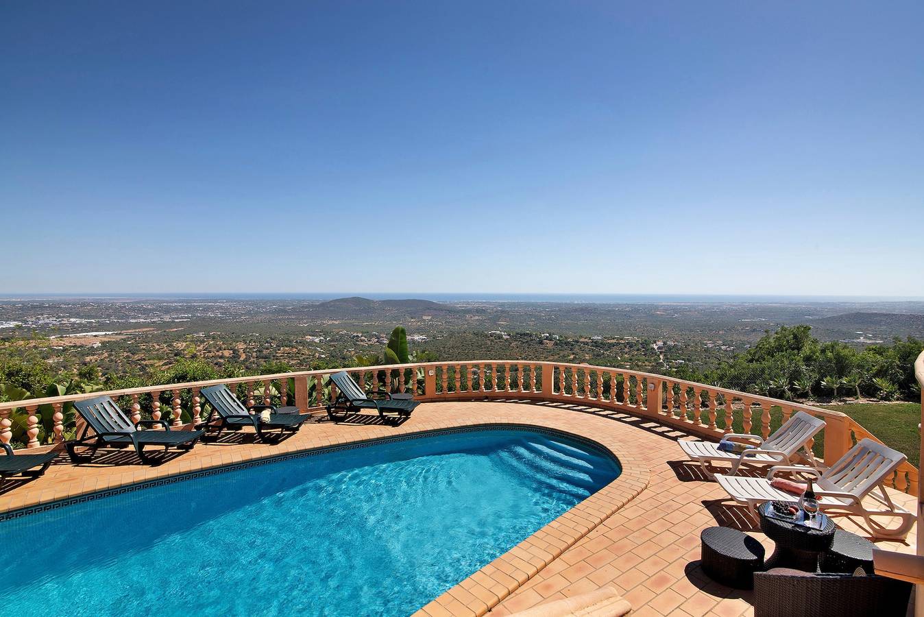 Maison de campagne 'Quinta Da Violeta' avec vue sur la mer, Wi-Fi et climatisation in Loulé (São Sebastião), District de Faro