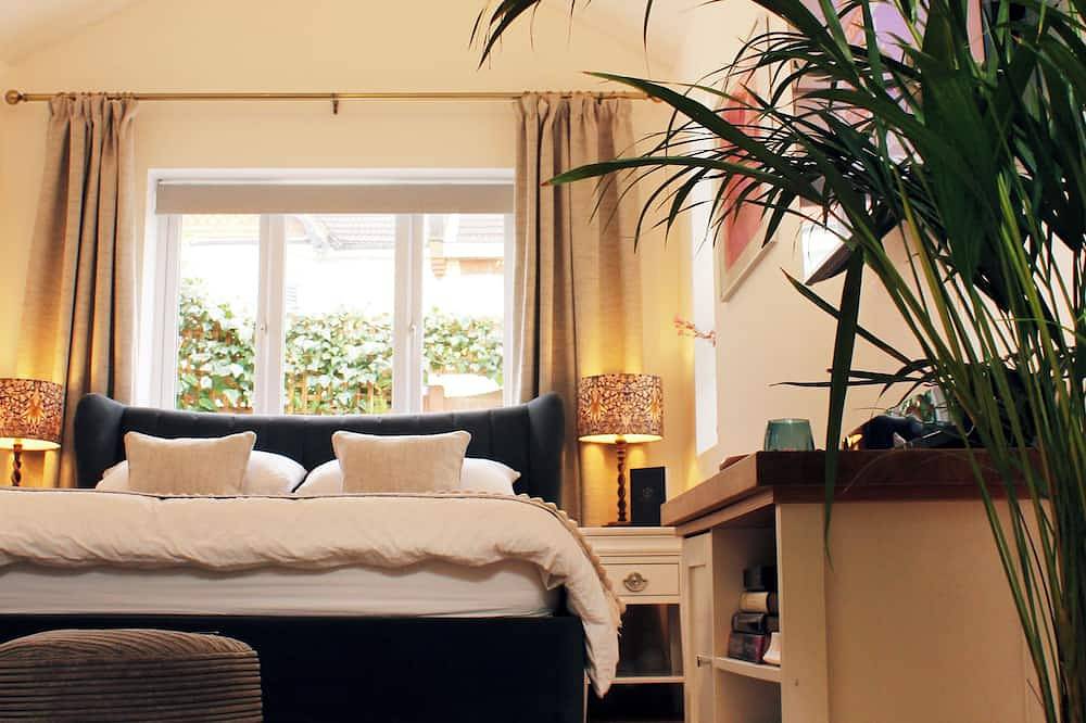 Hove Beach House | Luxury Seaside Holiday Let in Hove, Brighton
