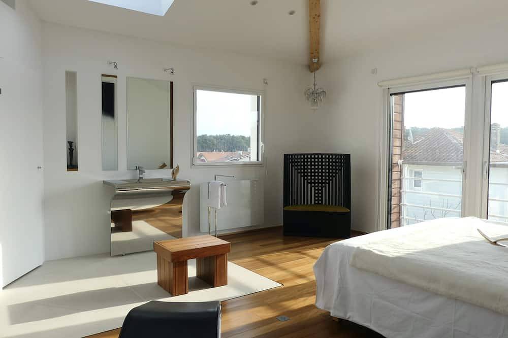 Ganze Wohnung, Bright contemporary suite, Contis Plage center, close to beaches and forests. in Contis, Saint-Julien-en-Born