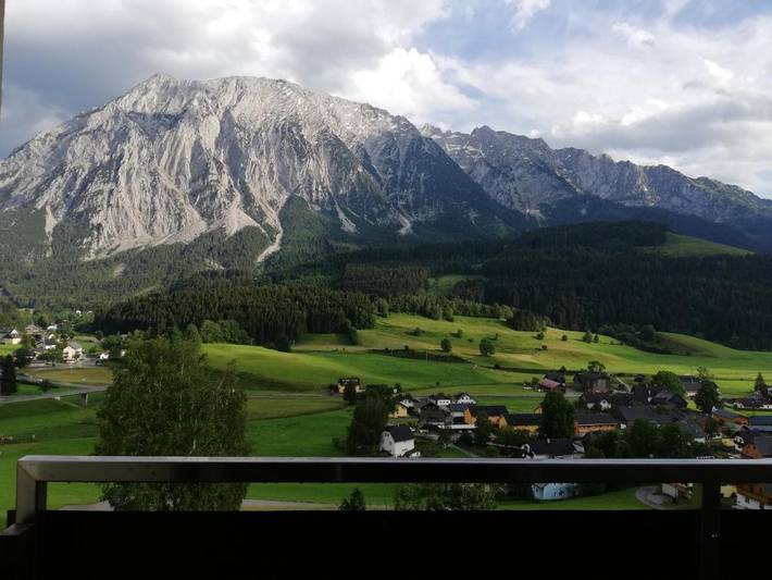 Ferienwohnung für 7 Personen, mit Ausblick und Balkon sowie Sauna und Pool - 1