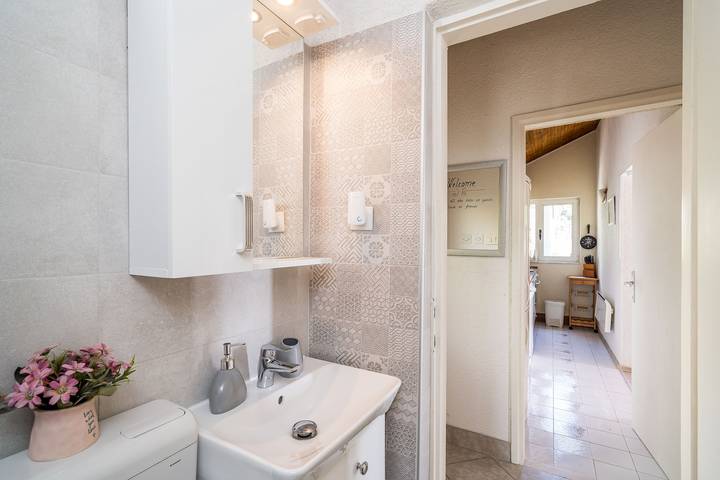 Apartamento entero, Apartamento de vacaciones para 4 personas con vistas al mar in Zaton, Grad Dubrovnik