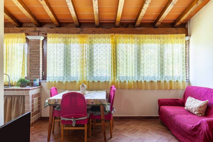 Vakantiehuis 'Casina Del Glicine' in Massa, Italiaanse Rivièra