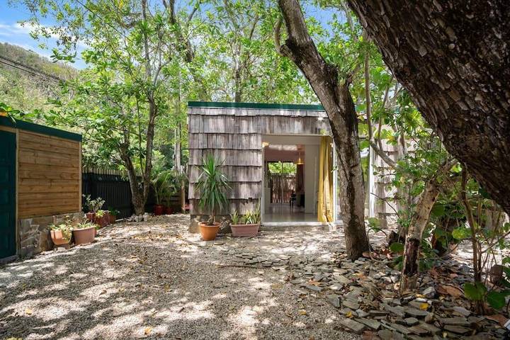 Location de vacances pour 2 personnes, avec terrasse, animaux acceptés dans Anse Caffard - 2