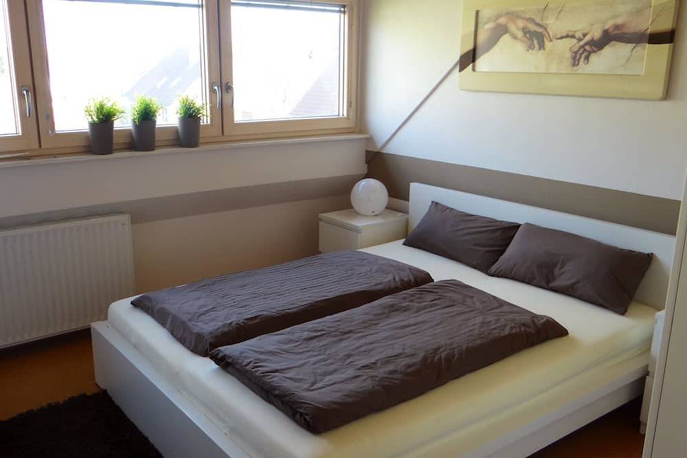 Ganze Wohnung, Ferienwohnung für 2 - 8 Personen, ideal auch für 2 Familien mit Kindern in Ehingen, Romantische Straße