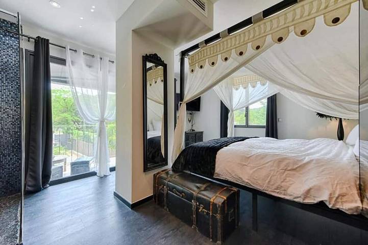 Villa pour 6 personnes, avec terrasse ainsi que jardin et piscine à La Colle-sur-Loup - 3