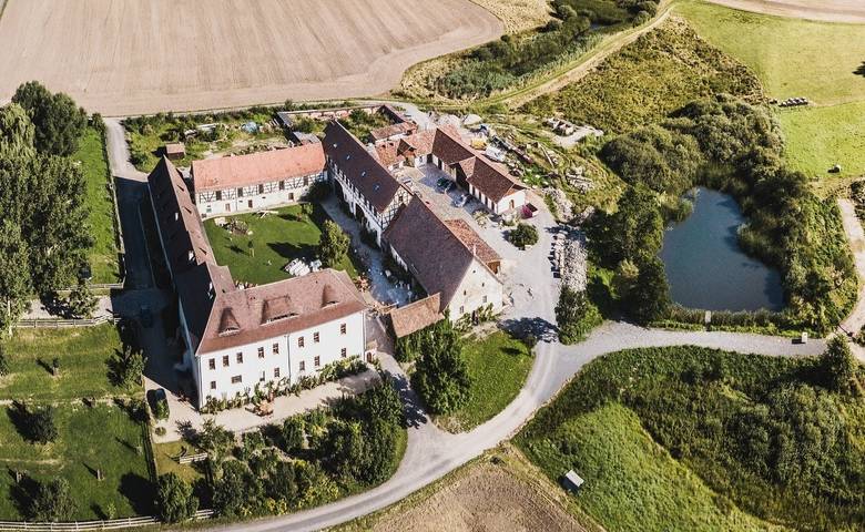 Ferienwohnung für 2 Personen, mit Terrasse und Ausblick sowie Garten, mit Haustier in Oppurg