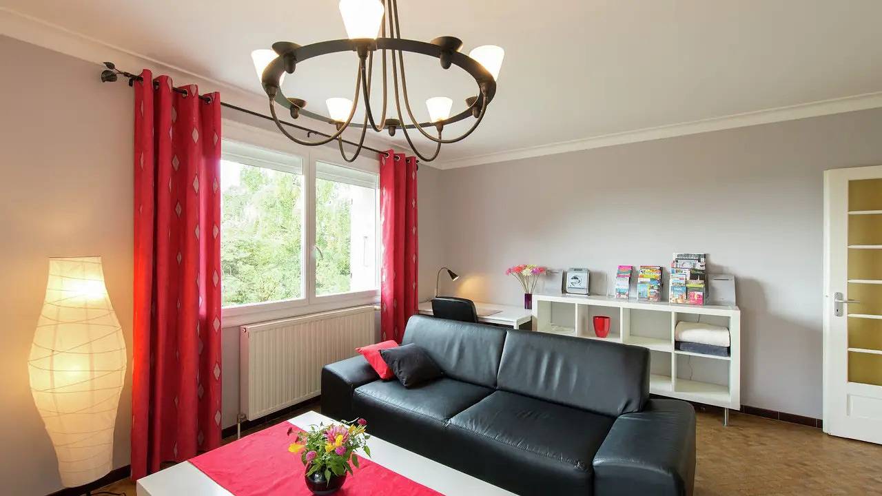 Maison de vacances pour 6 personnes avec terrasse in Bathernay, Région de Valence
