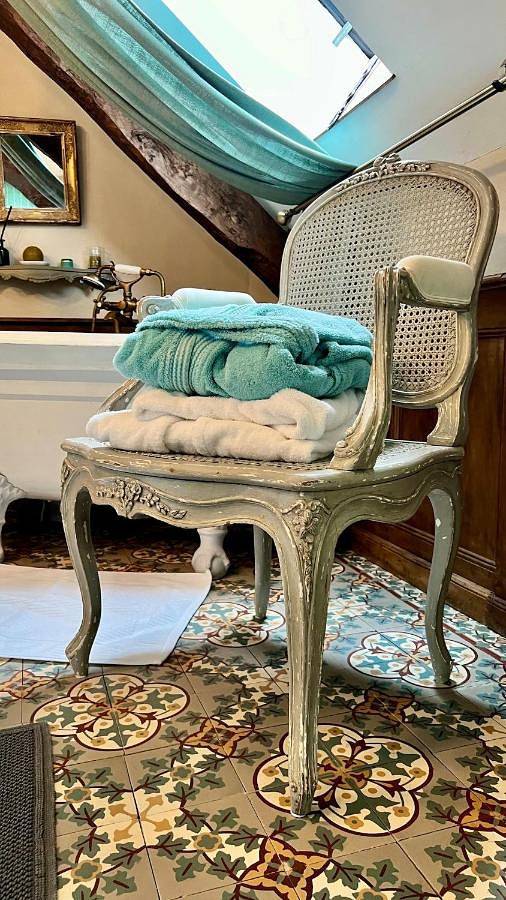 Location de vacances pour 2 personnes, avec piscine ainsi que jardin et vue à Martel - 4