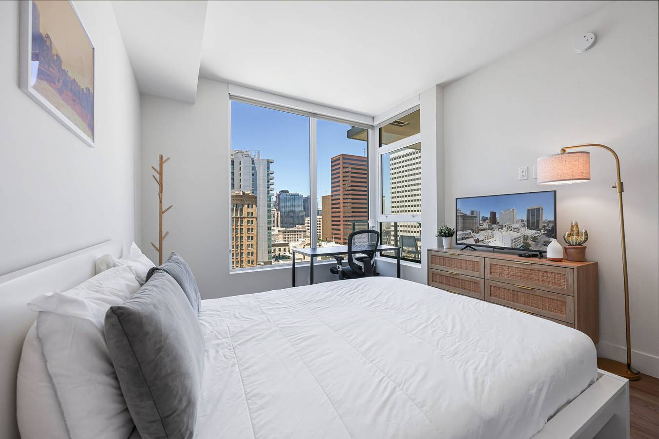 Apartamento entero, New Upscale Downtown San Diego Stay Queen Bed Pool Sauna in San Diego, San Diego County