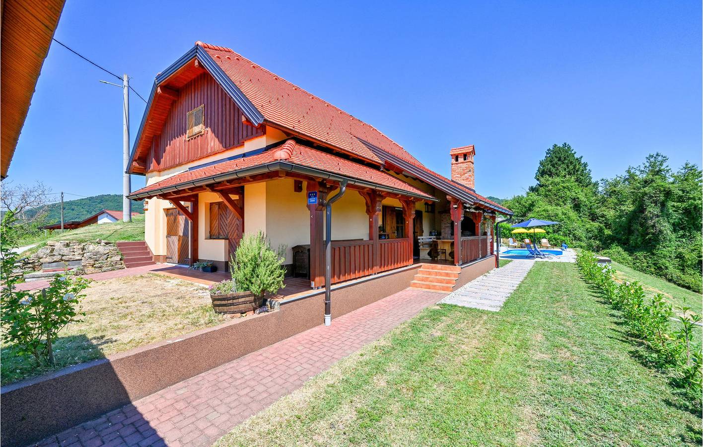 Charmante 2-Zimmer-Wohnung mit Pool, Terrasse und WLAN in Zagreb und Umgebung