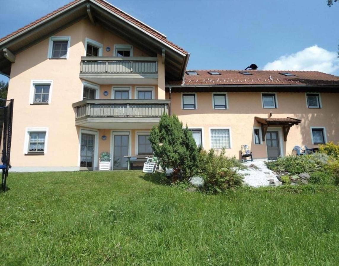 Ganze Wohnung, Ferienhof Hofmann in Böbrach, Ostbayern