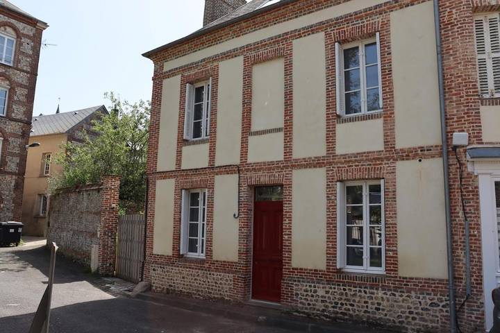 Location de vacances pour 5 personnes, avec Vue à Valmont