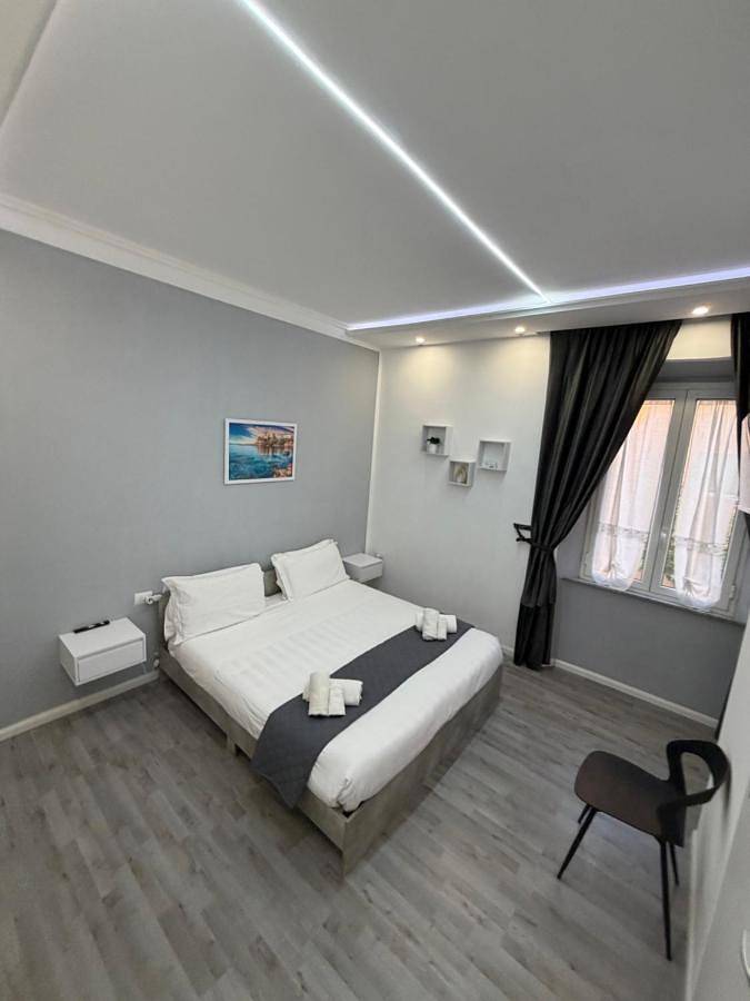 Chambre d’hôte pour 2 personnes, avec vue et balcon