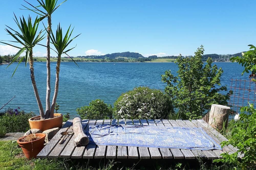 Ganze Wohnung, Ferientraum direkt am Sihlsee mit eigenem Strand in Trachslau, Einsiedeln
