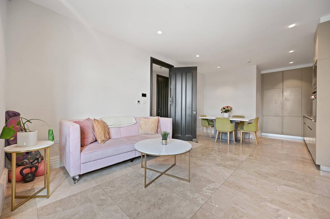 Ganze Ferienwohnung, Brampton Grove Cozy Apartment - London in London, Südostengland
