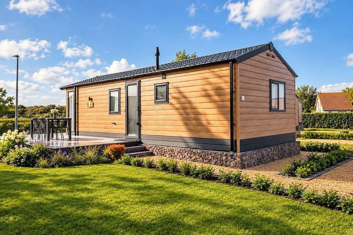 Enjoy your holiday in the Zeebries Cabin: a comfortable holiday home on the Flemish coast for 4 persons, fully equipped for a carefree stay. in Wenduine, De Haan