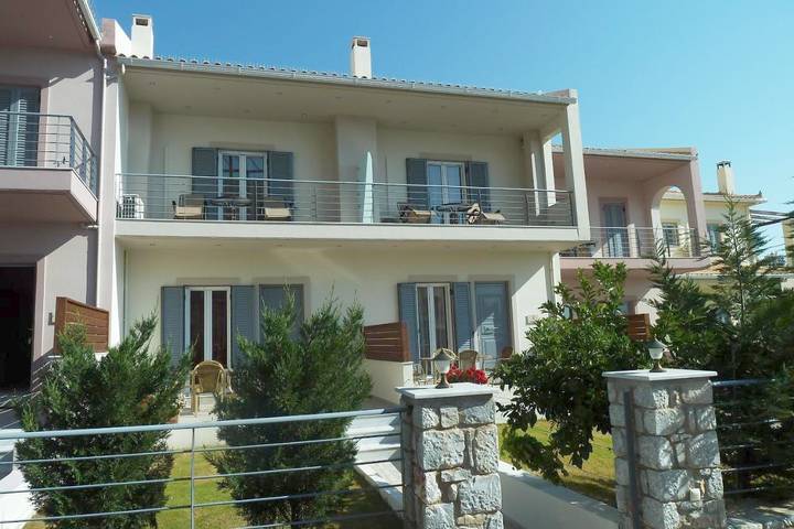 Villa per 5 persone, con panorama e giardino in Mani