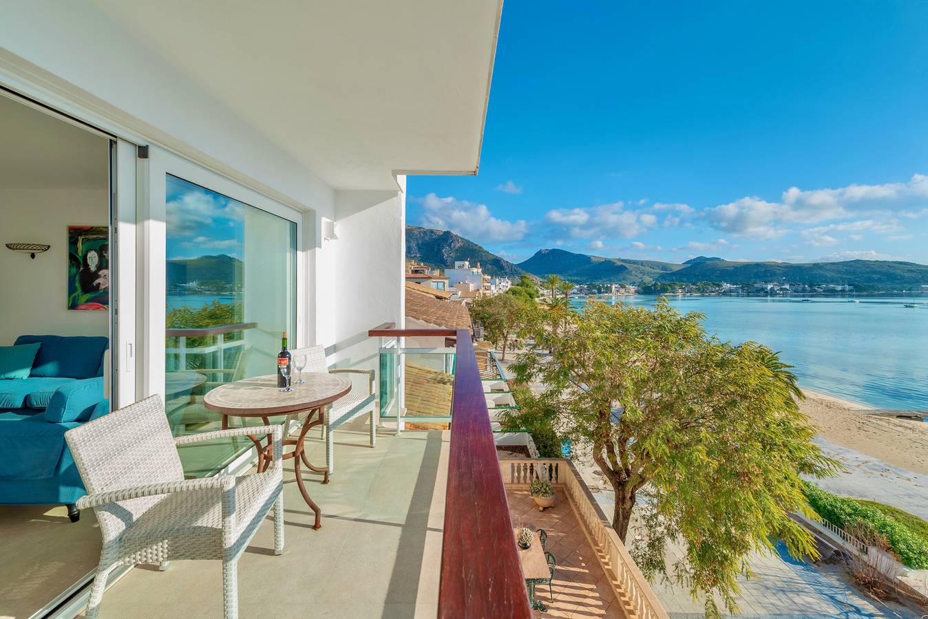 Entire apartment, Pinewalk Apartment Windsong on the beach in Port de Pollença, Pollença