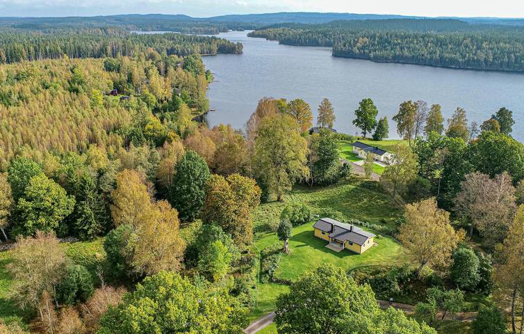 Ferienhaus für 5 Personen mit Seeblick in Borås, Västergötland