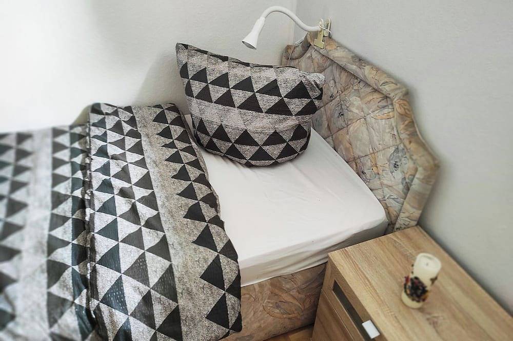 Ganze Wohnung, Ferienwohnung 1 in Treptow - Köpenick, Berlin