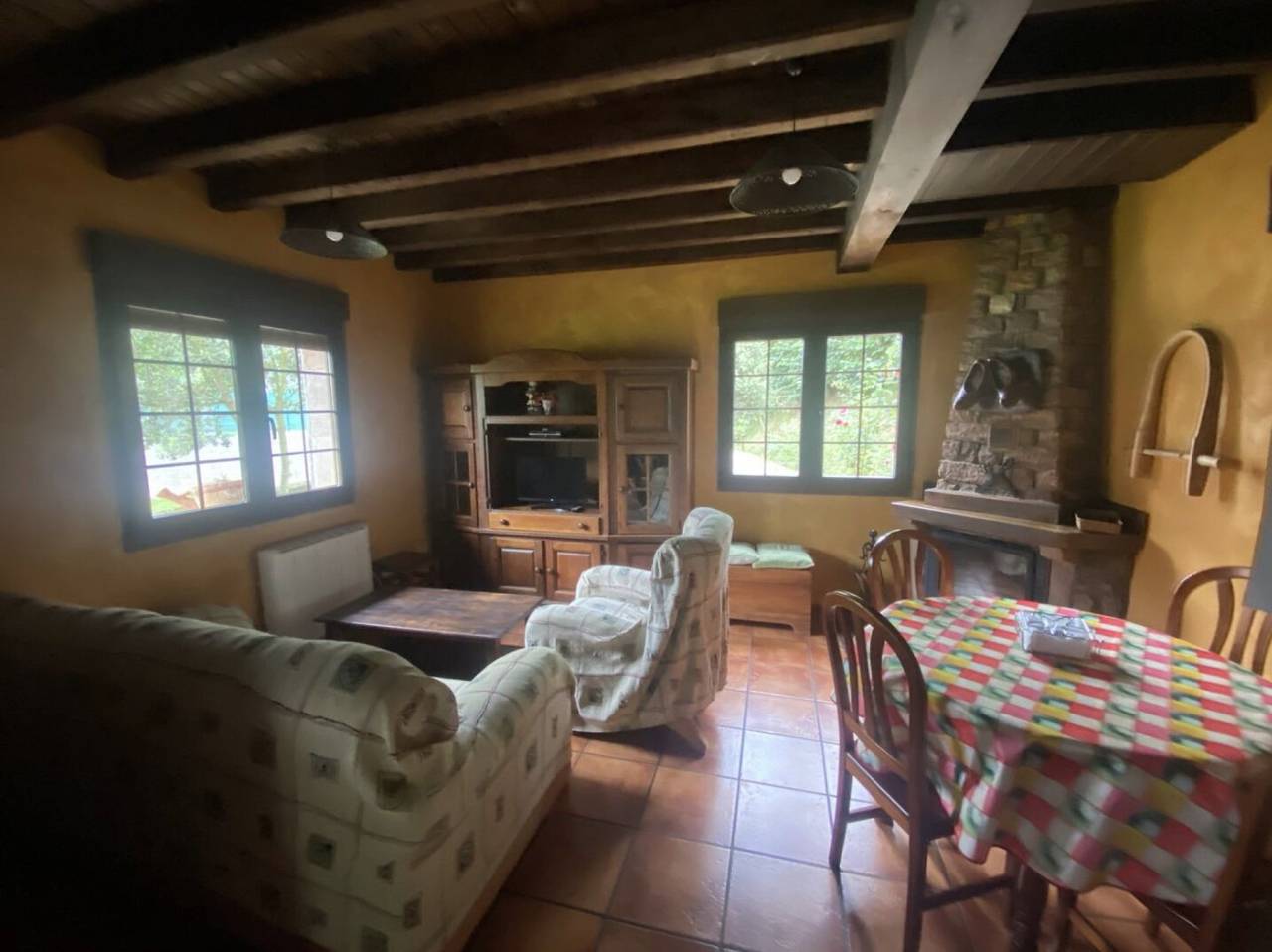 Country House 'Los Avellanos Casa 3' with Mountain View, Private Terrace and Private Garden in Celis, Rionansa