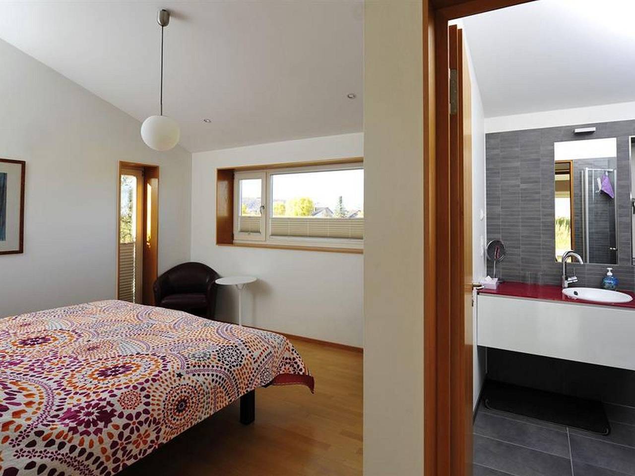 Ganze Ferienwohnung, Liebesbrunnen - Ferienhaus mit 3 Wohnungen - Appartement "St. Laurent", 1 Schlafraum in Pfälzer Rheinebene