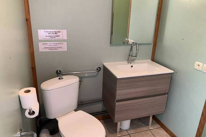 Mobil home pour 6 personnes, avec terrasse, animaux acceptés dans Pescalis Moncoutant - 4