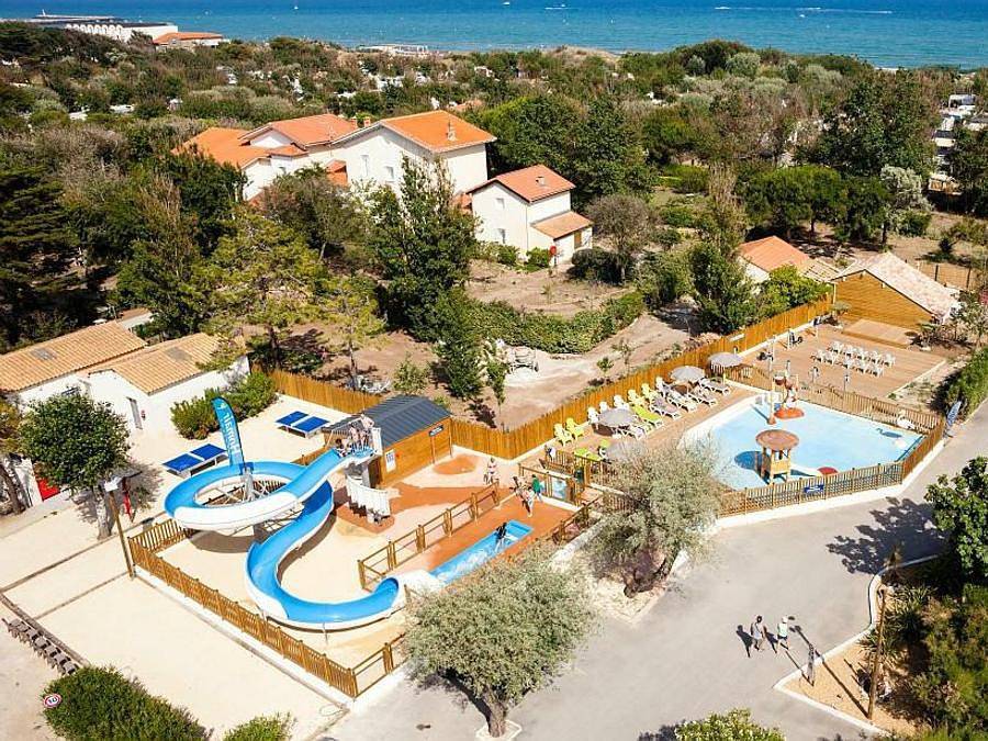 Camping Dunes et Soleil - Mobilhome 6 personas - Classic | 2 Dormitorios | 4/6 Pers. | Terraza elevada | 1 baño | Aire acondicionado in Marseillan, Côte d'Améthyste