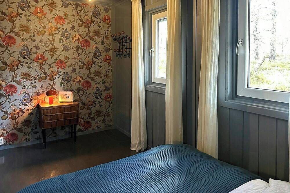 Designhütte am Bergsee in Rukkedalen in Åmli
