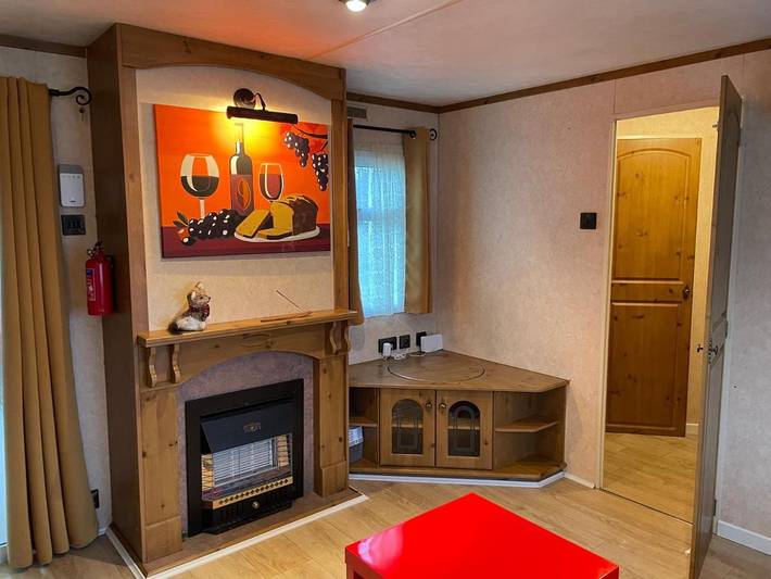 Location de vacances pour 5 personnes, avec terrasse et jardin à Lesparre-Médoc - 4