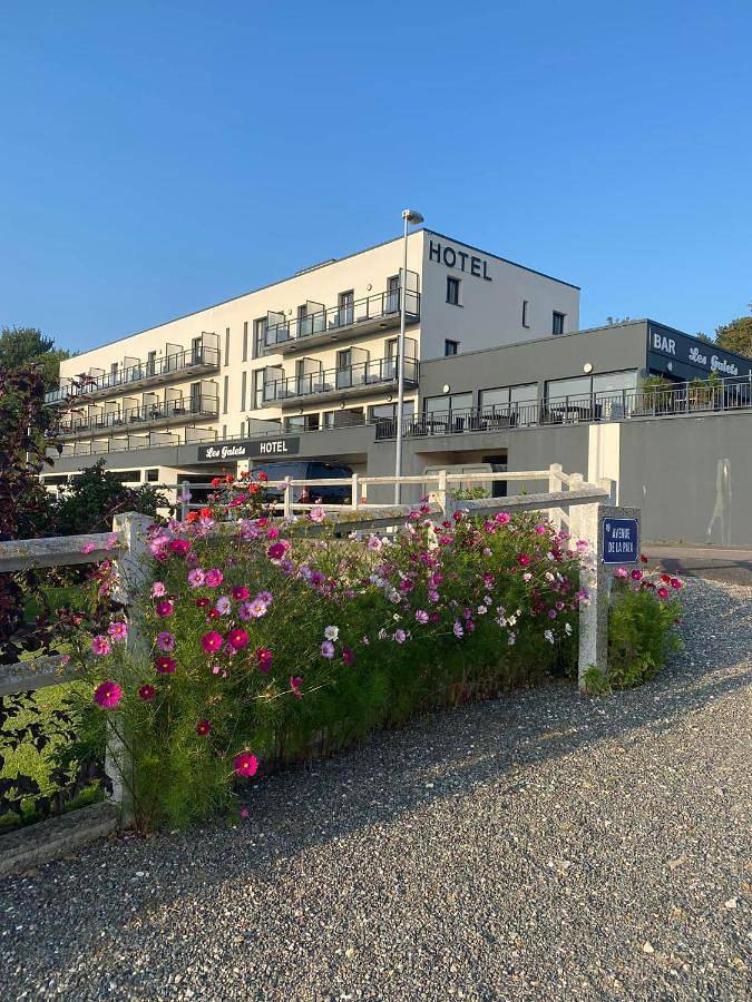 Hôtel pour 2 personnes, avec terrasse et vue - 1