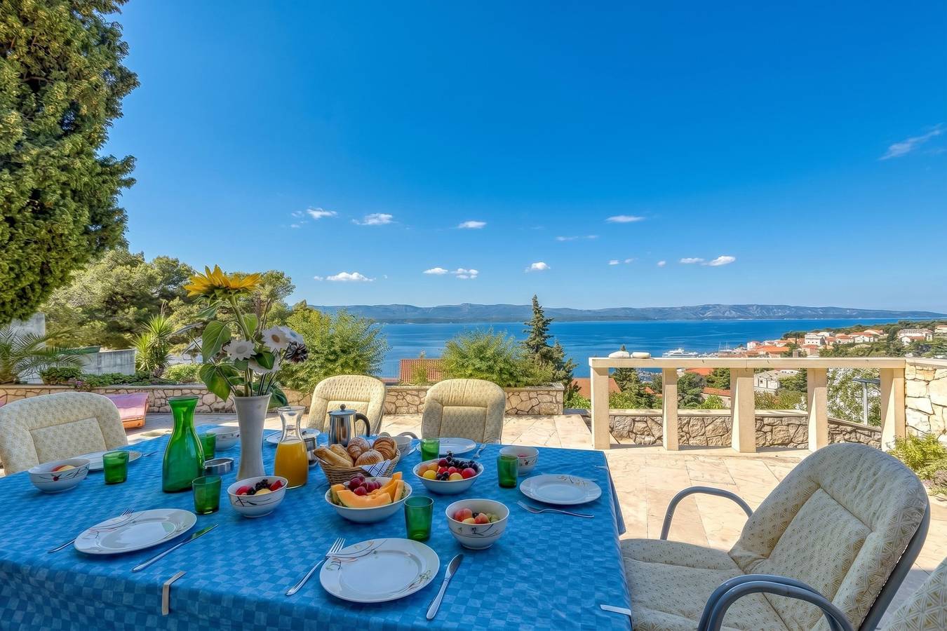 Sea View Home Marianne 200m from sea in Bol, Brac