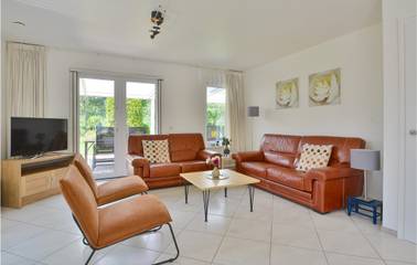 Holiday Rental for 10 People in Flevoland, Photo 2