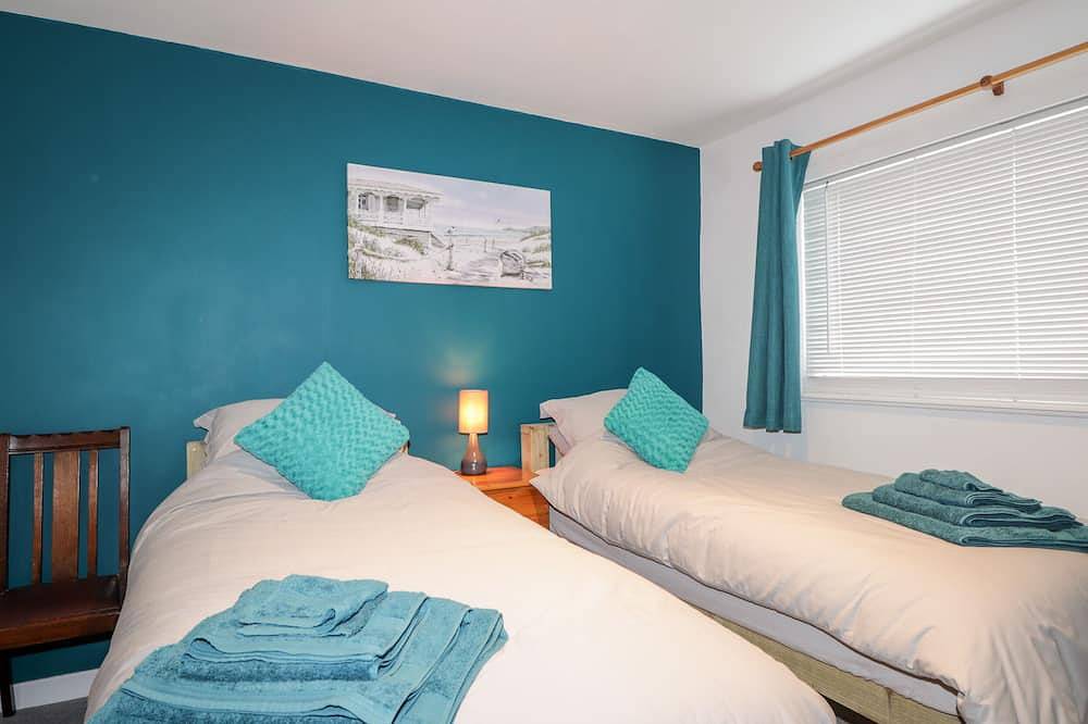 Griffin Cottage, family friendly, character holiday cottage in Nairn in Nairn, Highlands