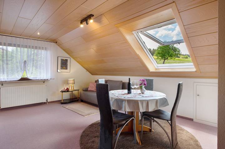 Ferienwohnung für 2 Personen, mit Balkon und Garten in Malsburg-Marzell