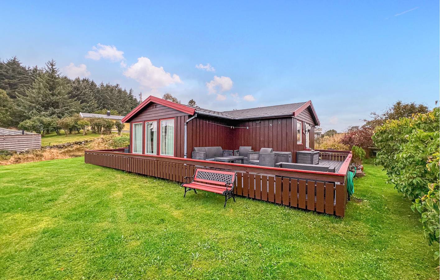 Ferienhaus für 6 Personen mit Garten in Farsund