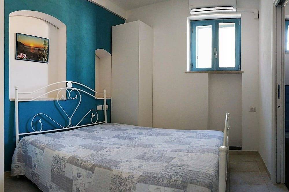 Beautiful Mediterranean-style House on the sea with private terrace in Mattinata, Gargano