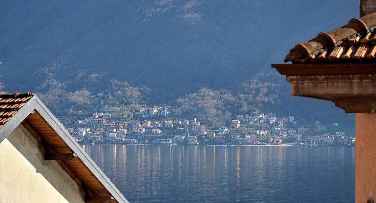 Ganze Wohnung, Two-Bedroom Apartment in Colonno, Comer See