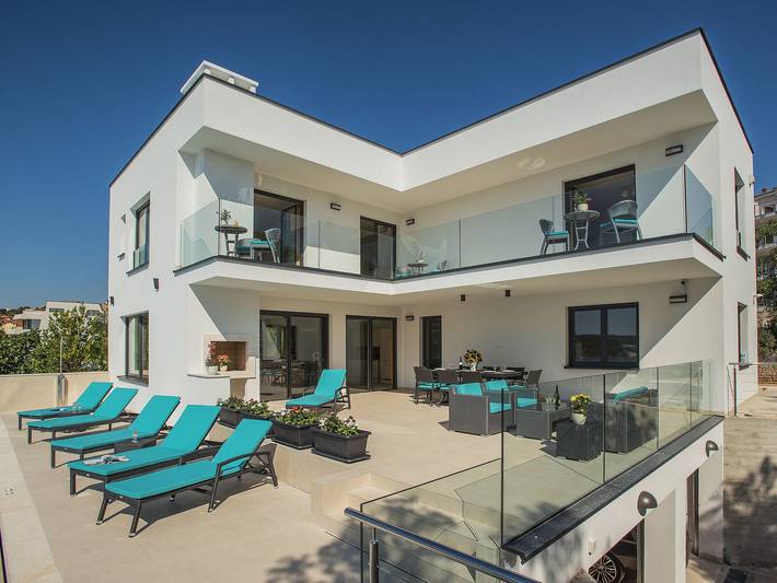 Villa für 10 Personen, mit Pool und Balkon in Medulin - 4