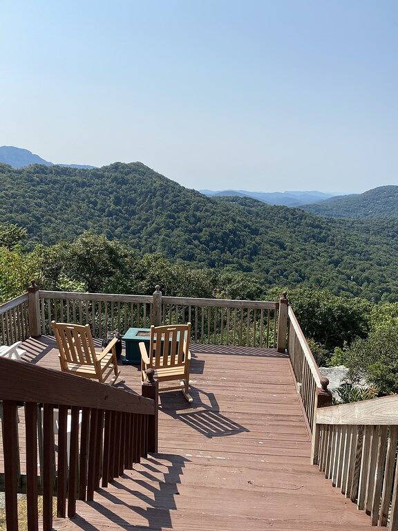 Peaks at Windy Knob in Blue Ridge Parkway, Seven Devils